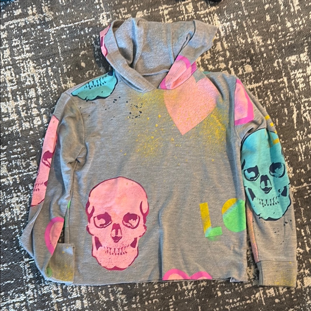 Chaser Gray and Pink Long Sleeve Tee with Artistic Skull Design
